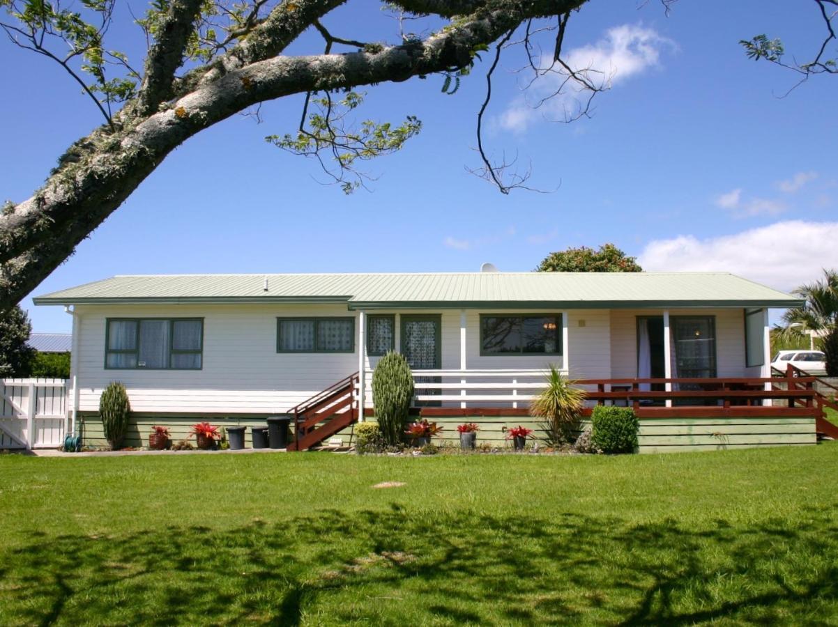 Waihi Getaway - Waihi Beach Holiday Home Buitenkant foto